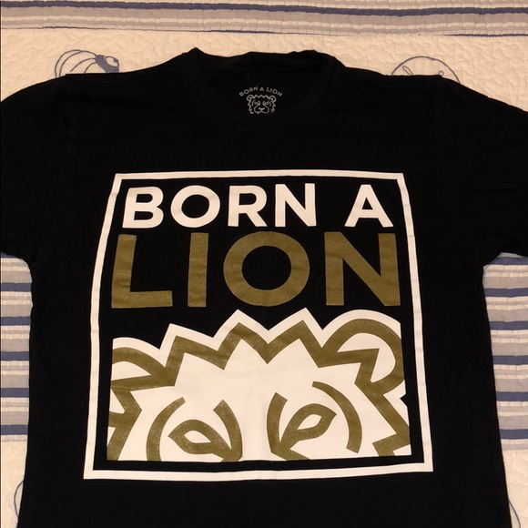 Born A Lion T-shirt - Picture 1 of 3